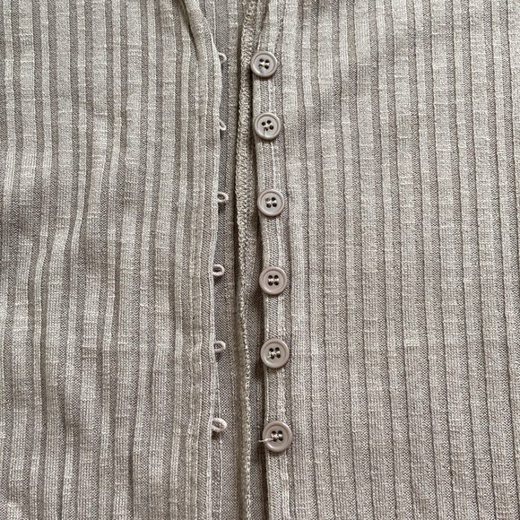 HYFVE • Taupe Ribbed Long Sleeve Flared Pants Set - Picture 11 of 16